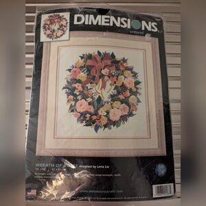 Dimensions Crewel Work Kit Wreath of Roses Kit Needle 2004